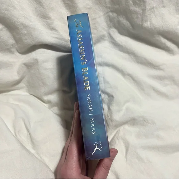 The Assassin's Blade by Sarah J. Maas OOP UK paperback. - Picture 7 of 9